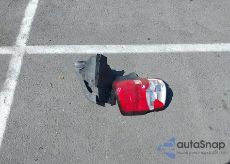 2015 Chevrolet Silverado 1500 2Lt from USA, damaged, VIN 1GCUKREC7FF204268